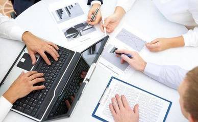 云服務推動IT服務外包行業深度變革，基礎軟件服務面臨三大挑戰